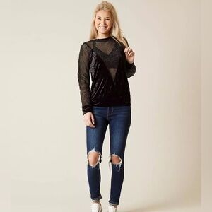 Gilded intent crush velvet top